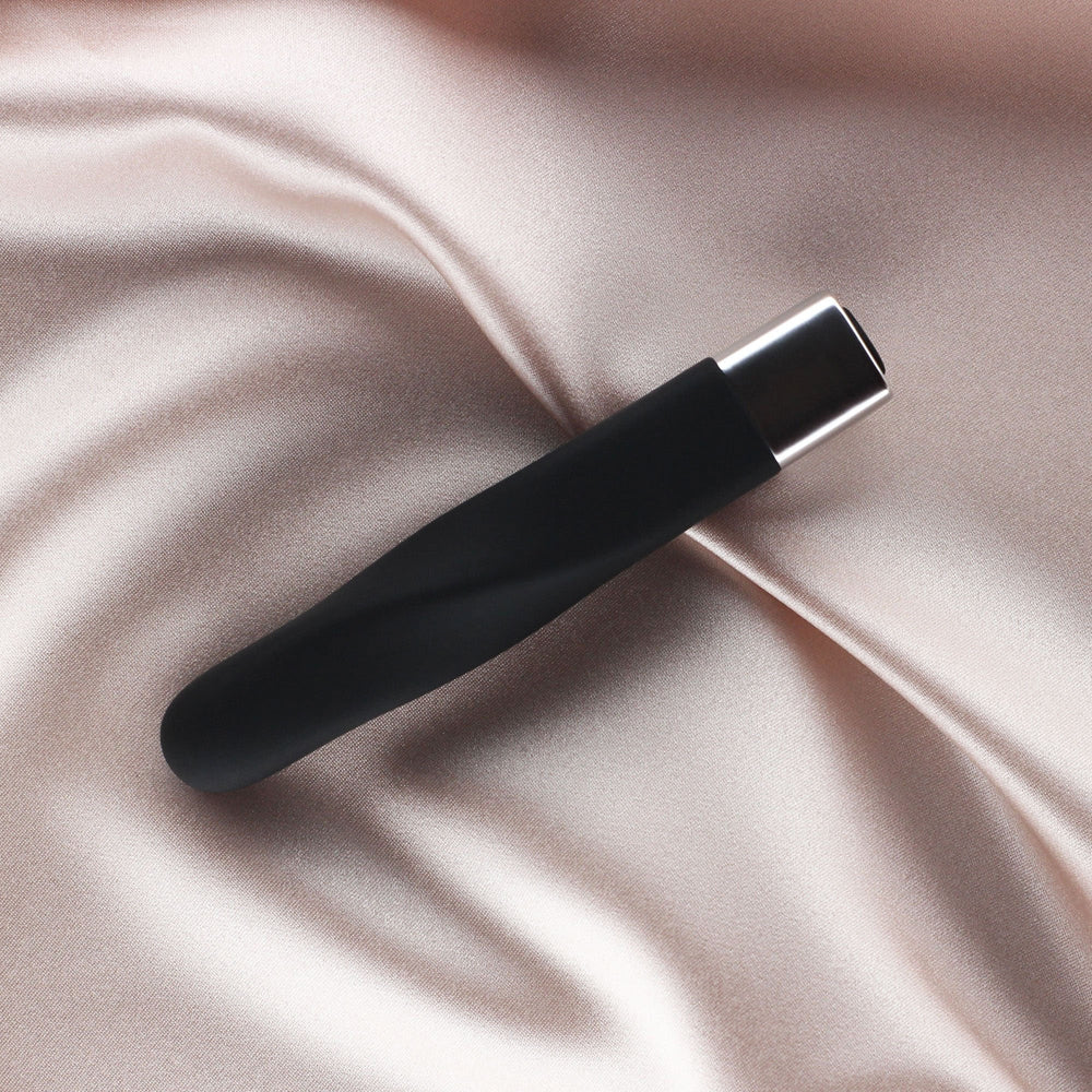 Layla 10 Modes Silicone Twist Bullet Vibrator Black
