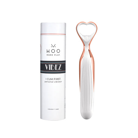 Woo - Vibez - I Cum First - Clitoral Vibrator and  Travel Case