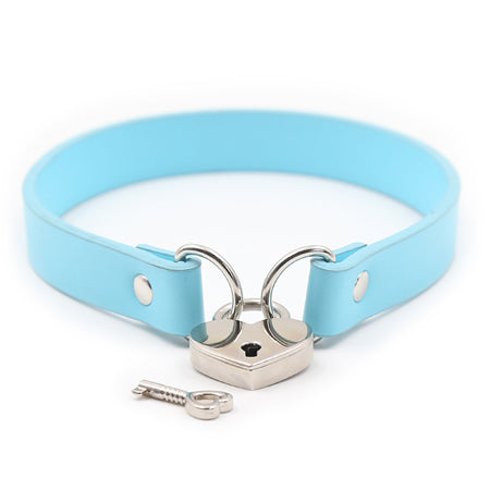 Plesur PVC Collar With Heart Lock & Key Aqua Bag Packaging